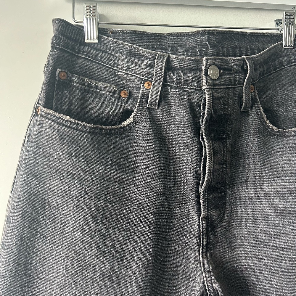 Levi's 501 High Rise Skinny Leg Jean Dark Gray